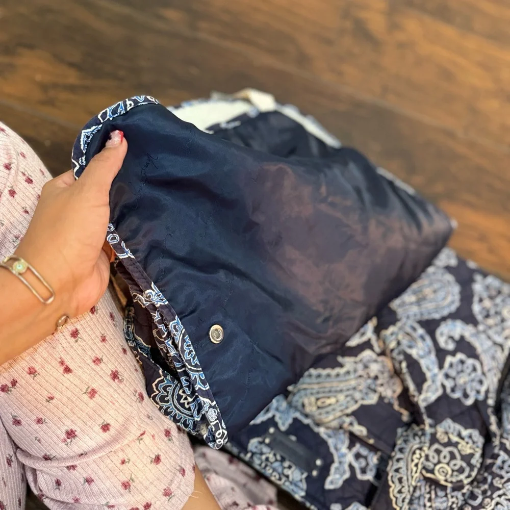 Vera Bradley Blue Paisley Baby Bag